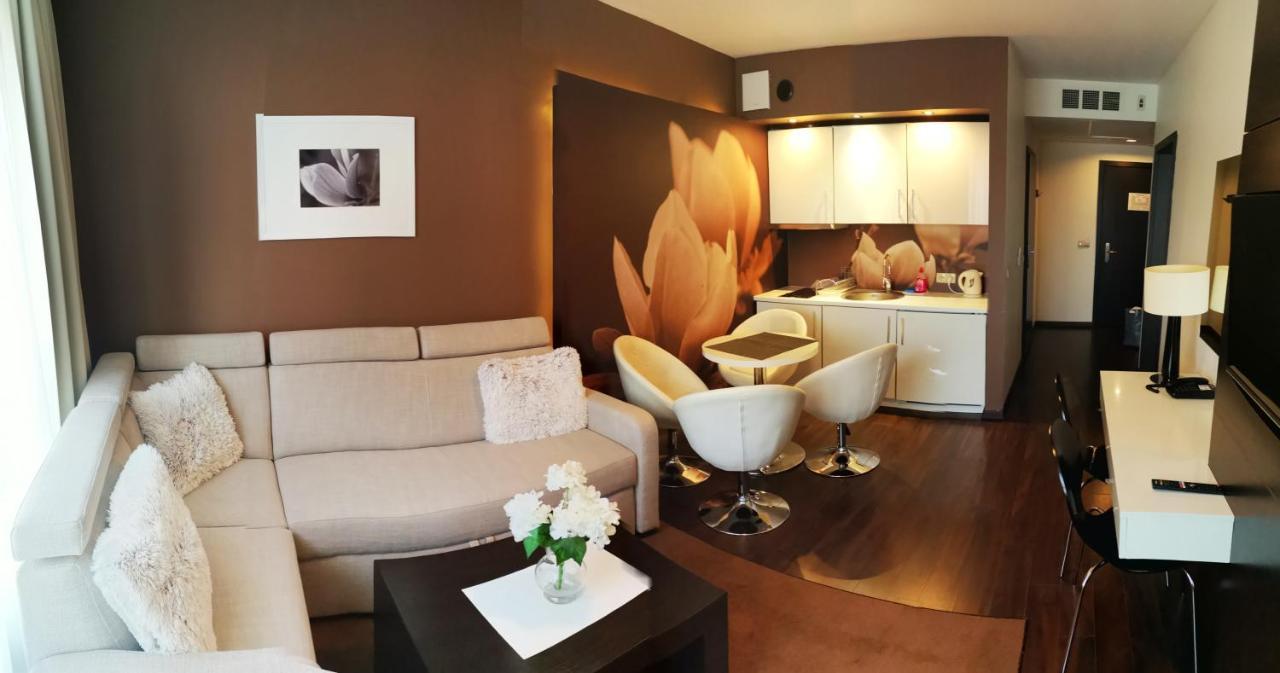 Apartament Prywatny Salon Z Aneksem Kuchennym I Sypialnia W Hotelu Diva Kołobrzeg Eksteriør bilde