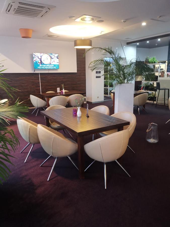 Apartament Prywatny Salon Z Aneksem Kuchennym I Sypialnia W Hotelu Diva Kołobrzeg Eksteriør bilde
