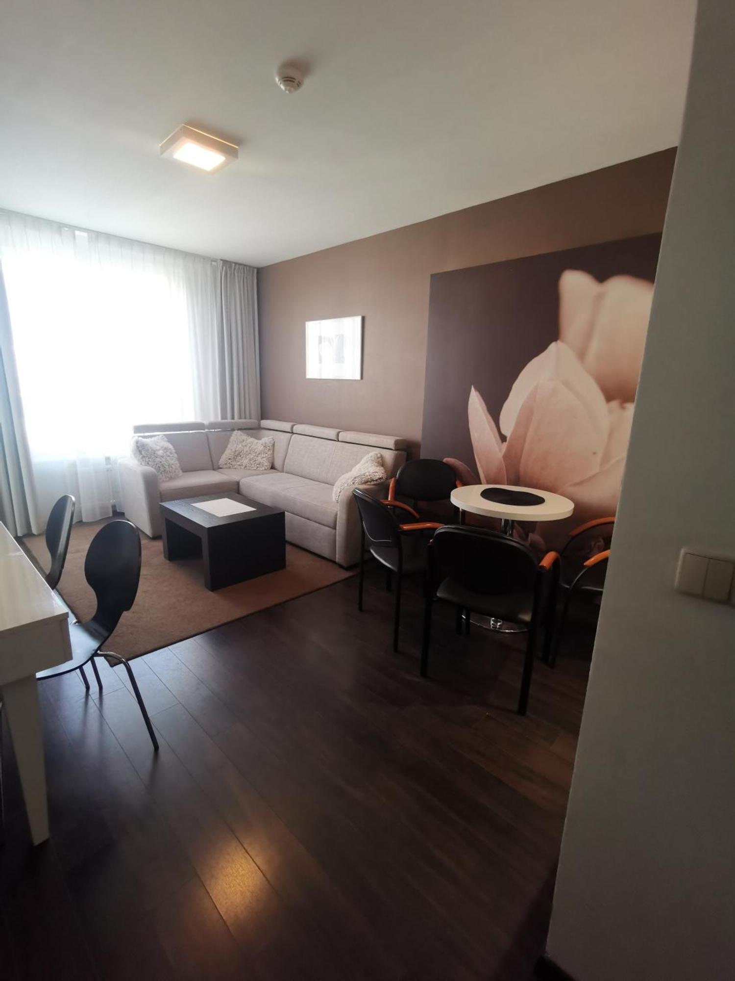 Apartament Prywatny Salon Z Aneksem Kuchennym I Sypialnia W Hotelu Diva Kołobrzeg Eksteriør bilde
